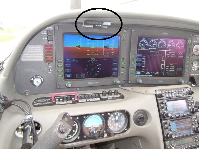 Alpha Systems AOA Merlin Installed in a Cirrus SR22